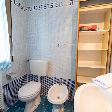 La Casa Blu - Free Parking - Sea View - Free Wifi * Σαν Ρέμο
